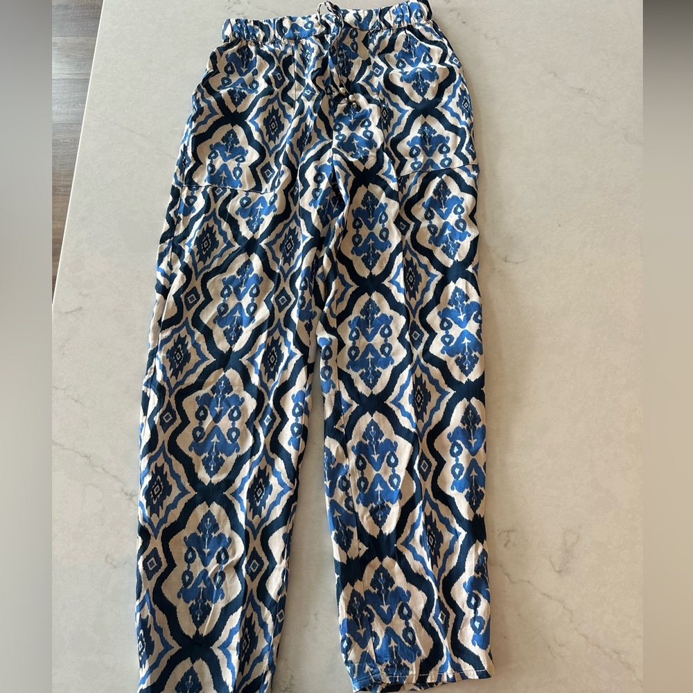 Zara Blue and Cream Patterned Trousers